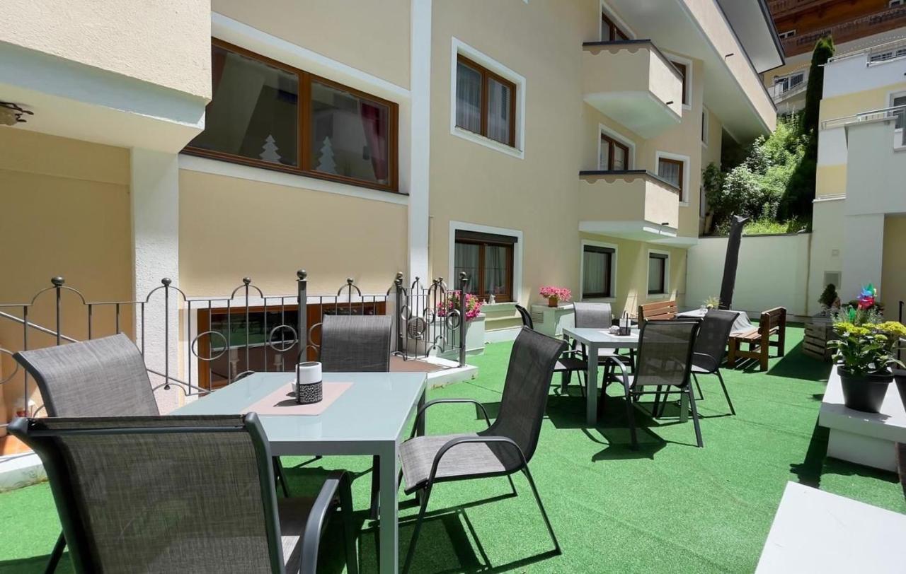 Hotel Garni Chasa Sulai Ischgl Kültér fotó