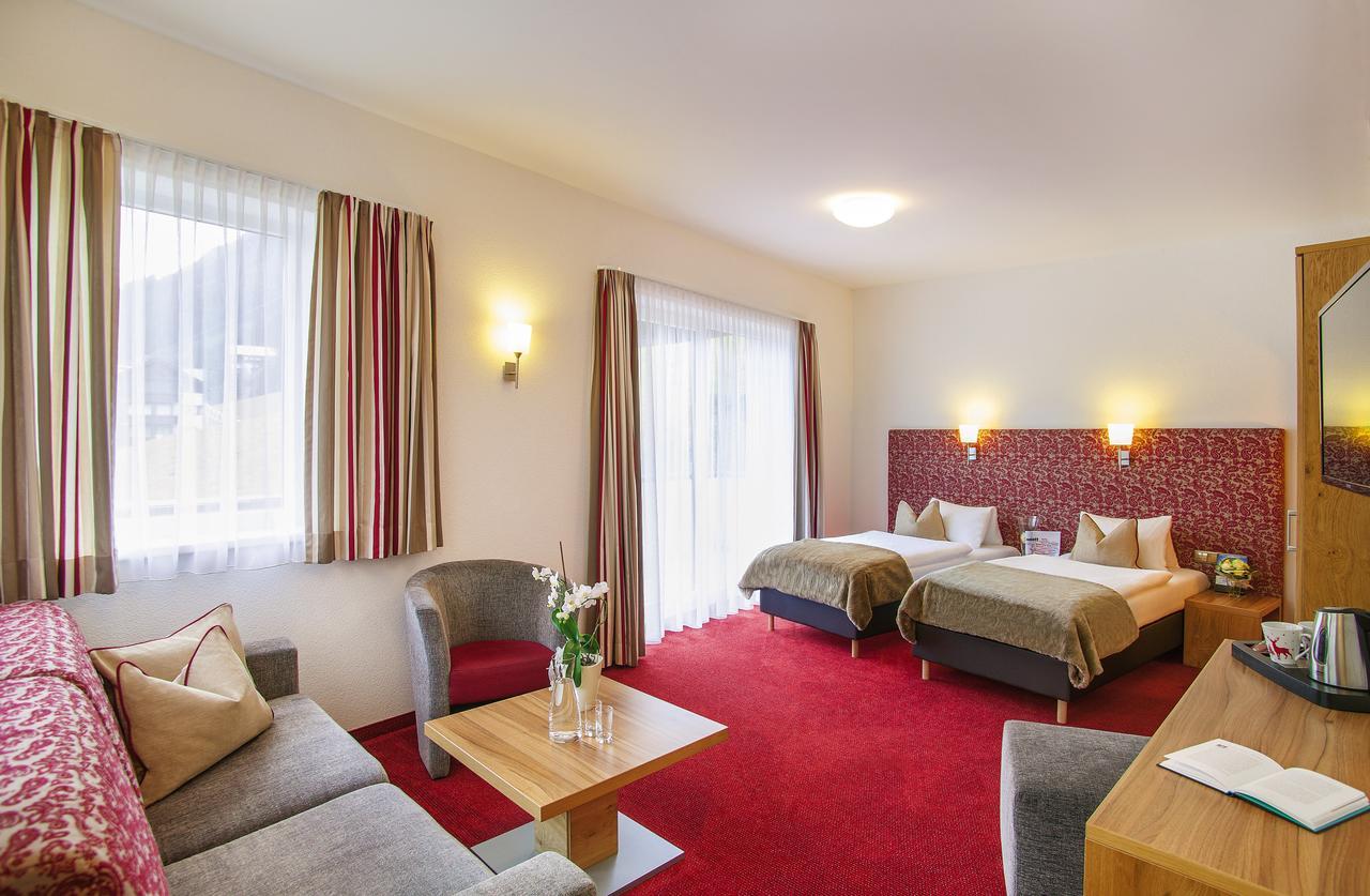 Hotel Garni Chasa Sulai Ischgl Kültér fotó